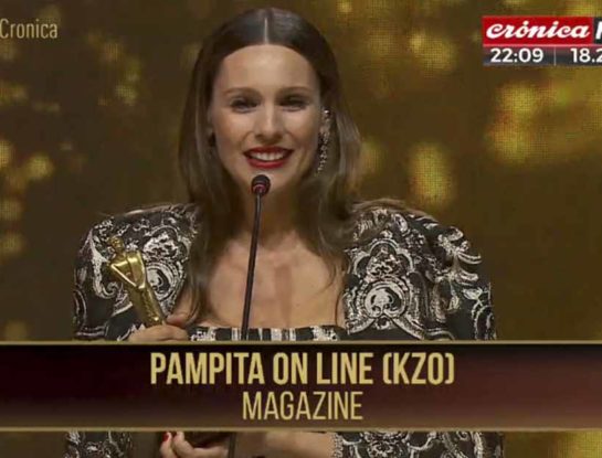 La emoción de Pampita al ganar el Martín Fierro de Cable por su programa: la mención especial a Blanca y a Roberto García Moritán
