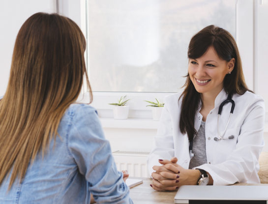 Por qué a muchas personas les cuesta sostener un tratamiento médico en el tiempo y cómo lograrlo