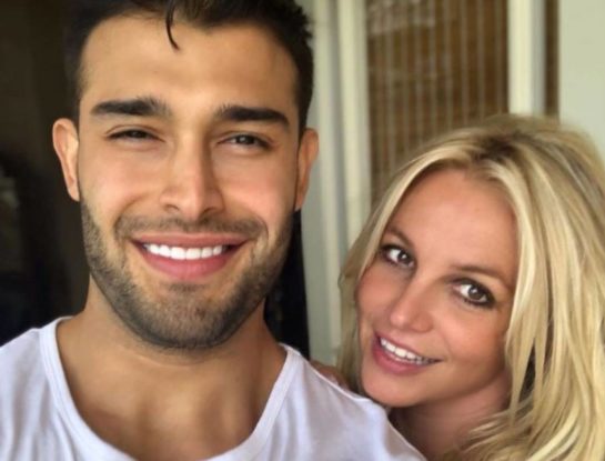 Britney Spears se casa y eligió a una prestigiosa diseñadora para la creación de su vestido