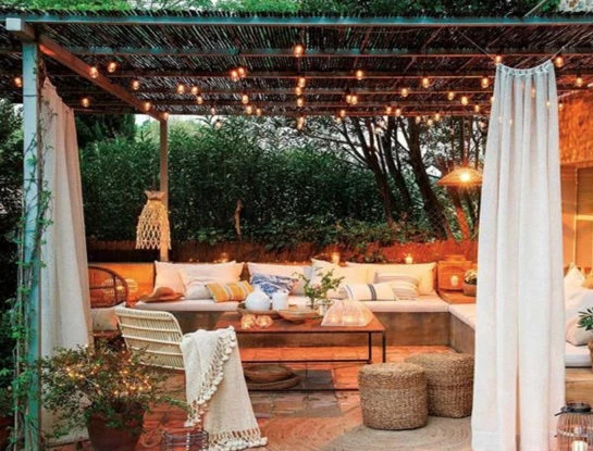 ¿Tenés una pérgola? Mirá estas propuestas para decorarla con luces