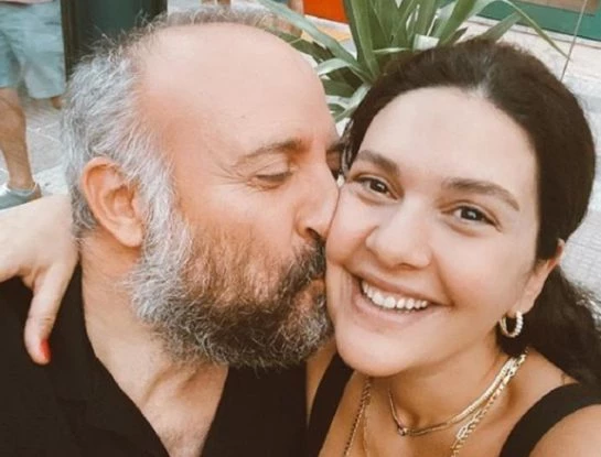 El difícil momento de Onur y Sherezade pasaron un duro momento durante el nacimiento de su tercera hija