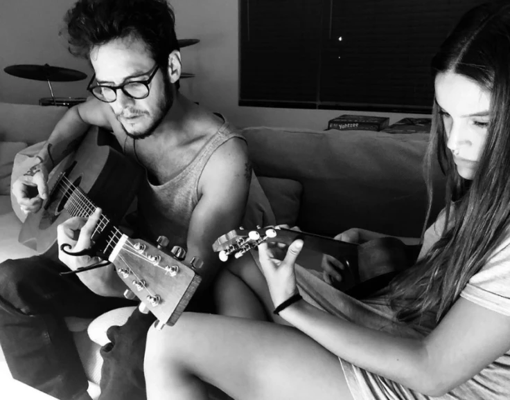 india y emanuel ortega