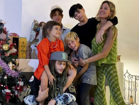 Las fotos de Dolores Barreiro y su Navidad diferente: lo celebró en Jujuy y mostró cuánto crecieron sus hijos