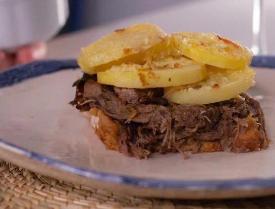 #ParaTips: La receta más fácil para cocinar pastel de papas (tiene palomita braseada, ralladura de naranja y mucho queso)