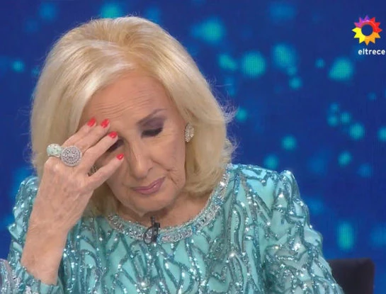 Mirtha Legrand ya es leyenda: emocionada hasta las lágrimas anunció su retiro de la tele