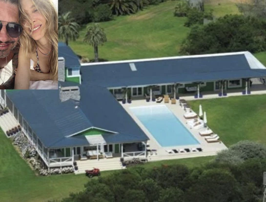 Las fotos de la increíble chacra de Marcelo Tinelli y Guillermina Valdés en Punta del Este: tiene dos pisos, una casa de huéspedes, cancha de fútbol y pileta con deck