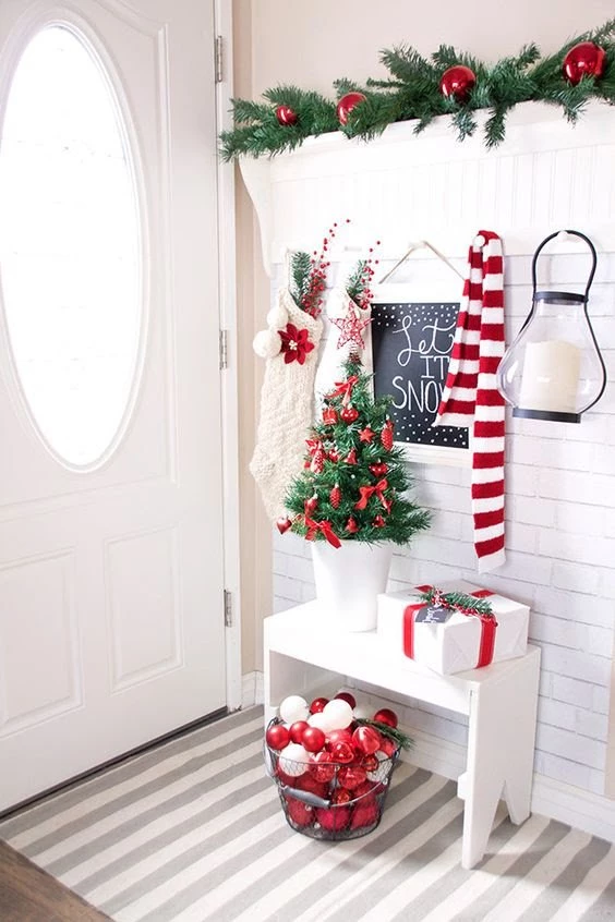 Recibidores navideños: las mejores ideas para decorarlos con