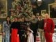 Los Grimaldi frente al árbol de Navidad en 2020