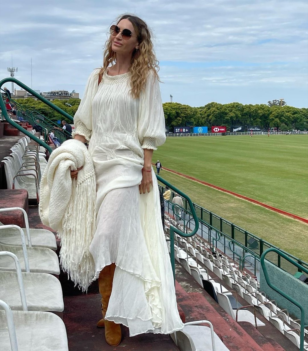 María Vázquez tiene el vestido blanco te soluciona el verano – Revista Para Ti