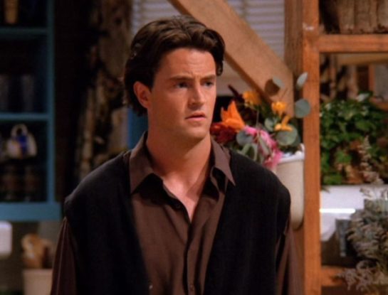 El video con la pareja de Chandler en Friends (y que no es Mónica) que se hizo viral en Tik Tok