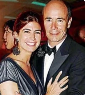 JULIANA AWADA Y BRUNO BARBIER