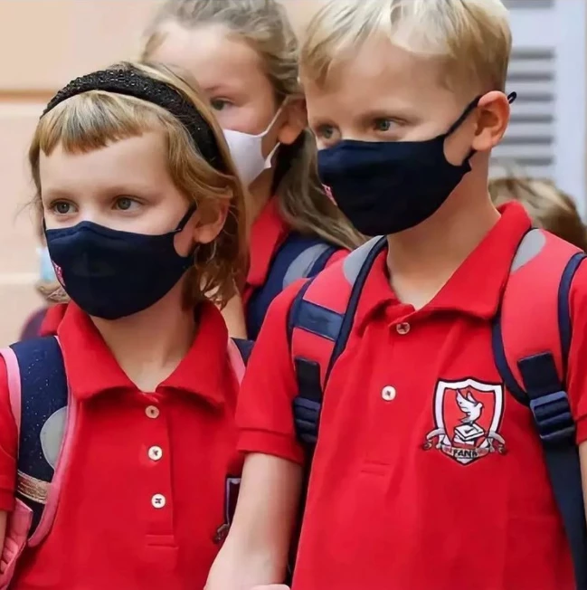 JACQUES Y GABRIELLA HIJOS DE CHARLENE