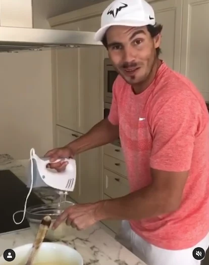 RAFA NADAL EN SU CASA