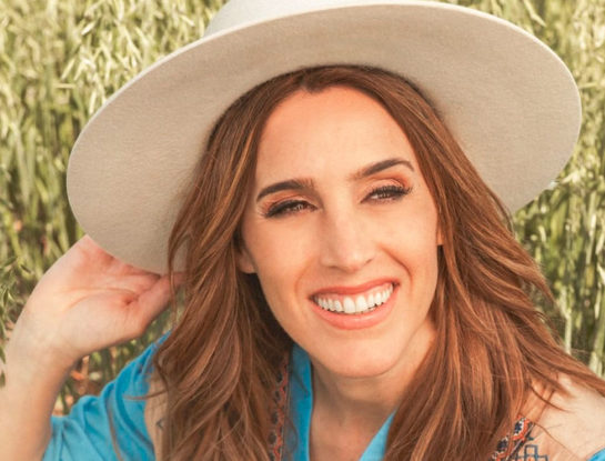 La Sole sorprendió con su look folk lleno de tendencias