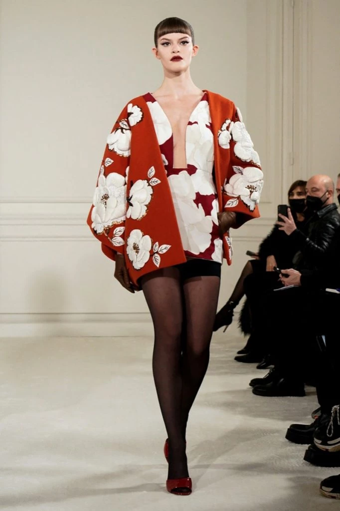 Desfile Valentino Alta Costura Primavera verano 2022