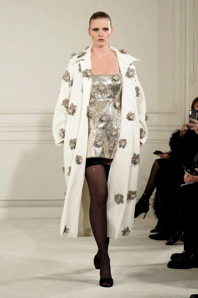 Desfile Valentino Alta Costura Primavera verano 2022