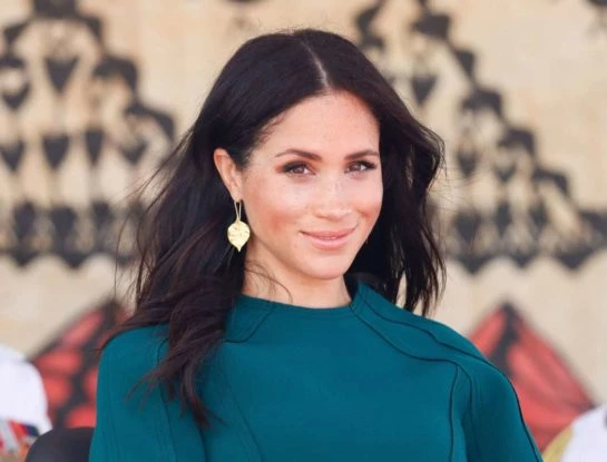 Se conoció el valor del costoso vestido de Carolina Herrera que lució Megan Markle