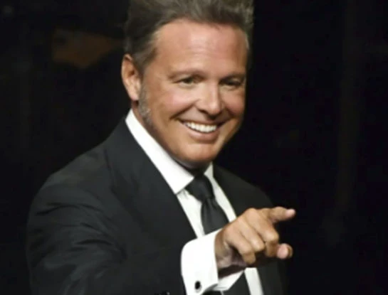 ¡Sorpresa! Así está Luis Miguel hoy cuando se cumplen 40 años de trayectoria con la música