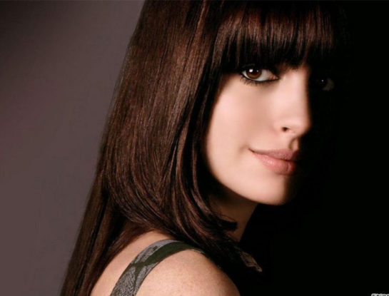 El flequillo de Anne Hathaway en "El diablo viste a la moda" está de vuelta