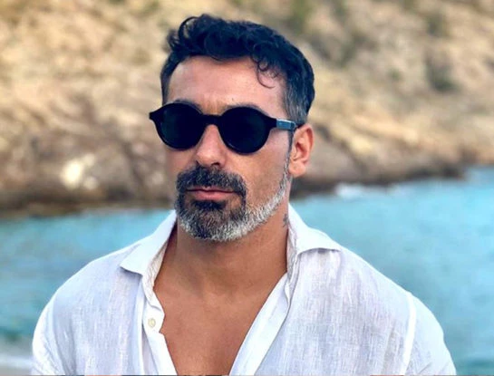 Todos los detalles sobre el estado actual del Pocho Lavezzi: "Está viajando a Buenos Aires sedado"