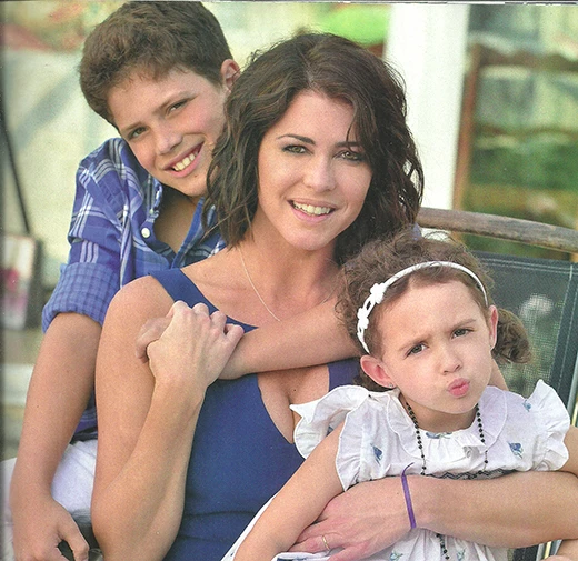 Pamela David con Lola y Felipe