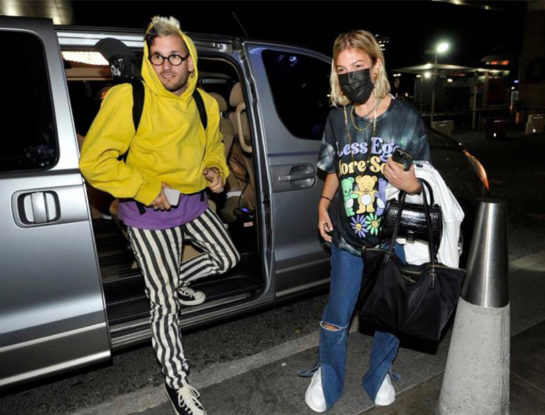 Stefi Roitman y Ricky Montaner, los protagonistas de la "boda del año": las claves de sus looks a la hora de volar con destino a su luna de miel secreta