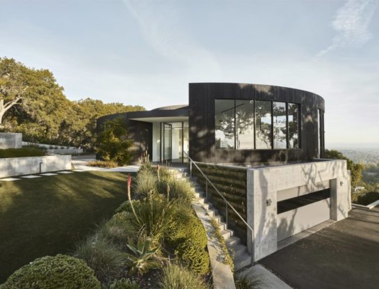 Sorprendete con el exquisito diseño de esta casa circular de los años 60