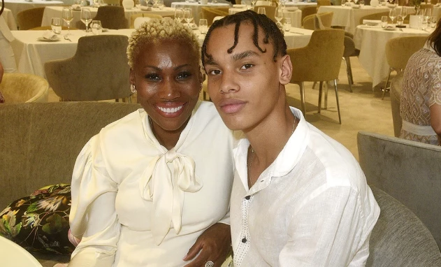 Nicole Coste y su hijo Alexandre, cada vez más presentes en Mónaco