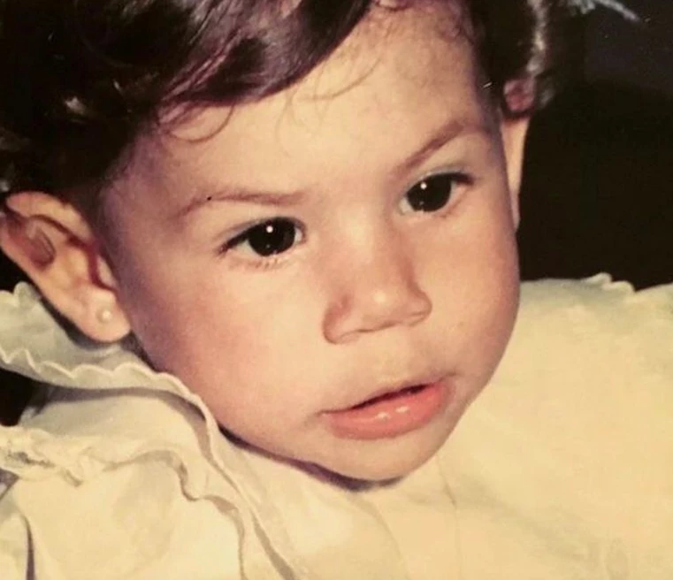 Giuliana hija de Flavia Palmiero