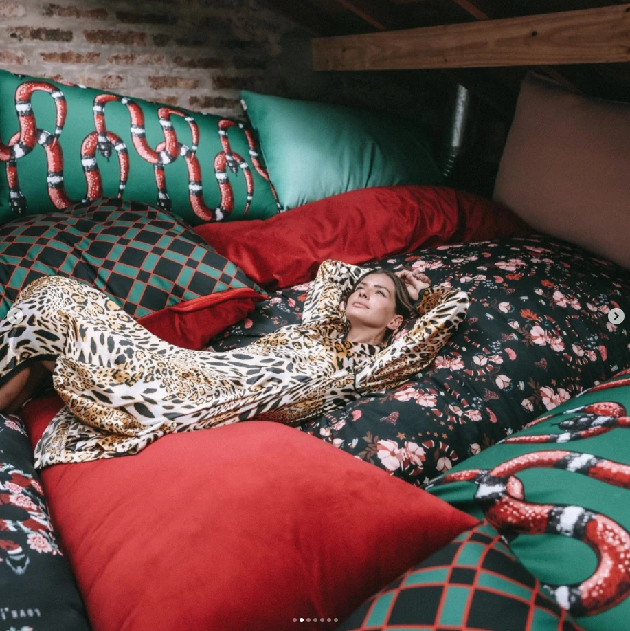 CHINA SUAREZ MICROCINE