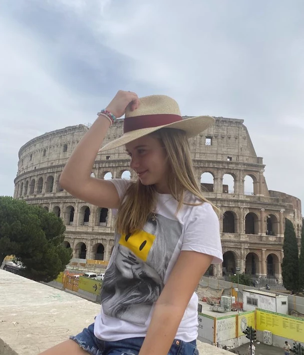 Taína gravier y sus looks