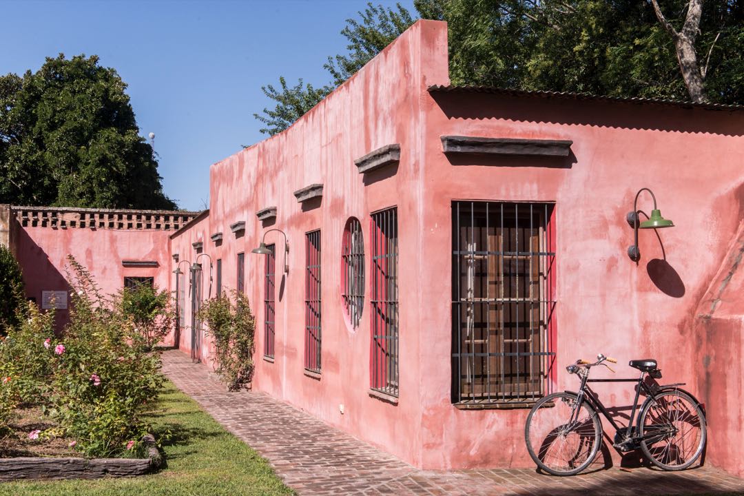 Decoturismo rural: conocé la increíble experiencia que ofrece esta estancia convertida en hotel boutique