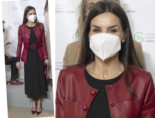 Letizia volvió a impactar con su look llevando su color preferido