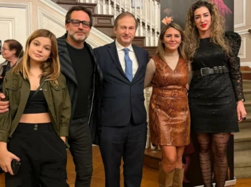 Muna Cherri en el Consulado Argentino