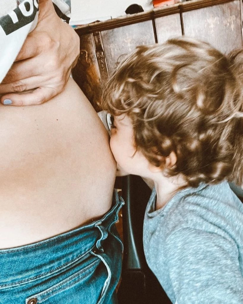 Antonio y el pequeño bebe de Julieta Cayetina