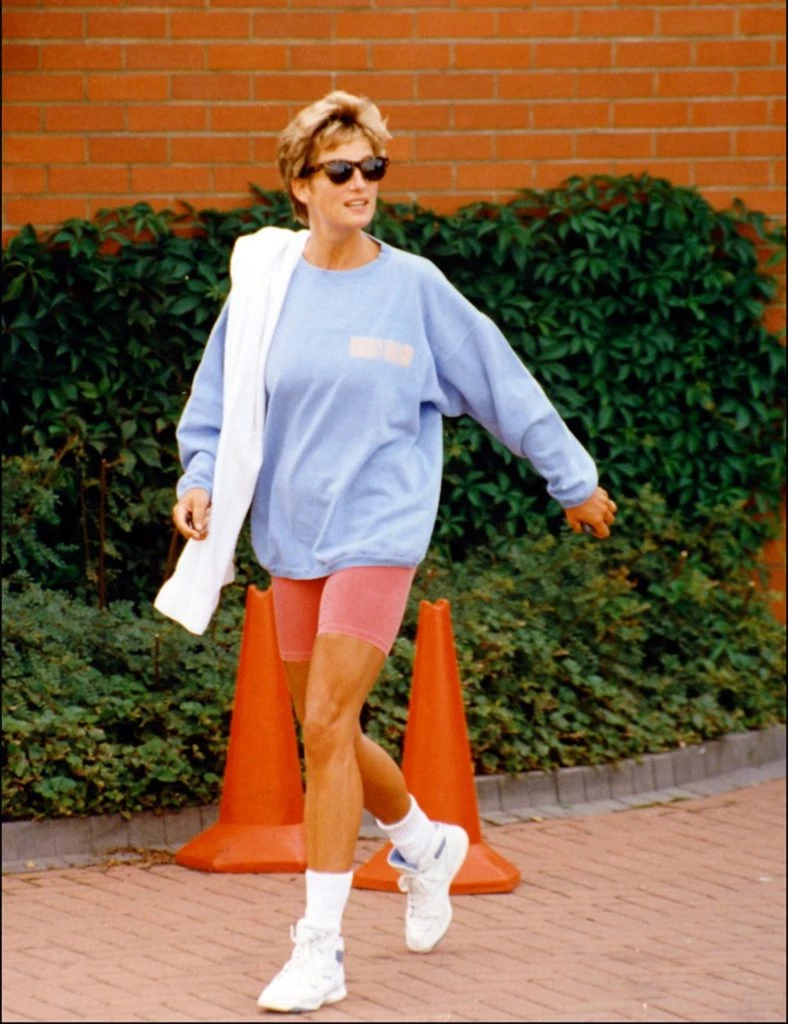Lady Di sporty look