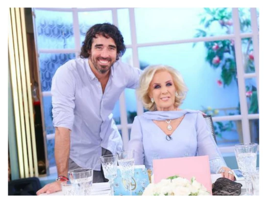 La emotiva anécdota de su infancia que contó Nacho Viale para saludar a Mirtha Legrand por su cumpleaños