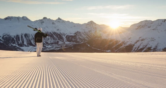 Exclusivo club de esquí Corviglia