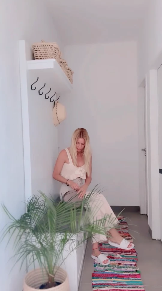 Mud room Nicole Neumann