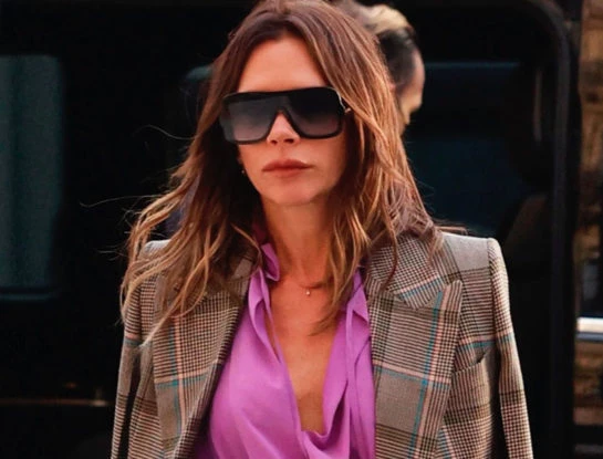 Color + color, así es la tendencia que impuso Victoria Beckham en el street style