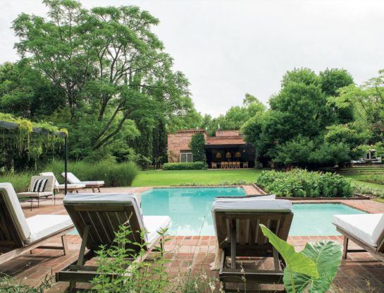 Amor a primera vista: conocé el jardín de la diseñadora Gabriela López Monzón inspirado en La Alhambra de Granada