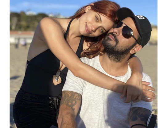 Quién es Eduardo, el hermano de Penélope Cruz pareja de Eva de Dominici: tiene 37 años, es compositor, cantante y actor de bajo perfil