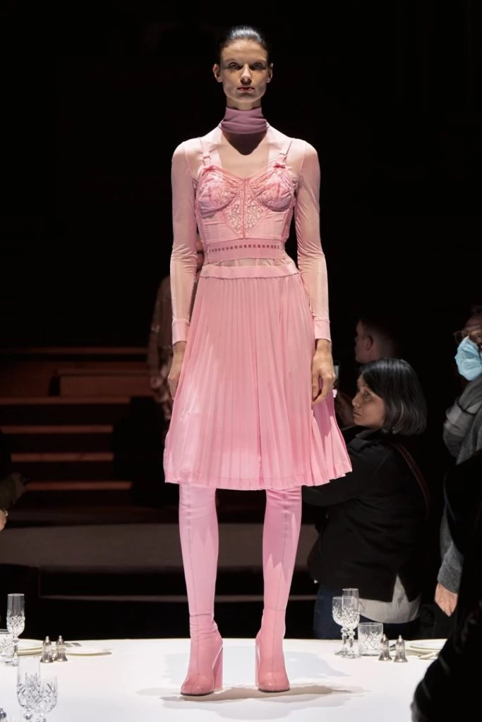 Desfile Buberrry otoño invierno 2022