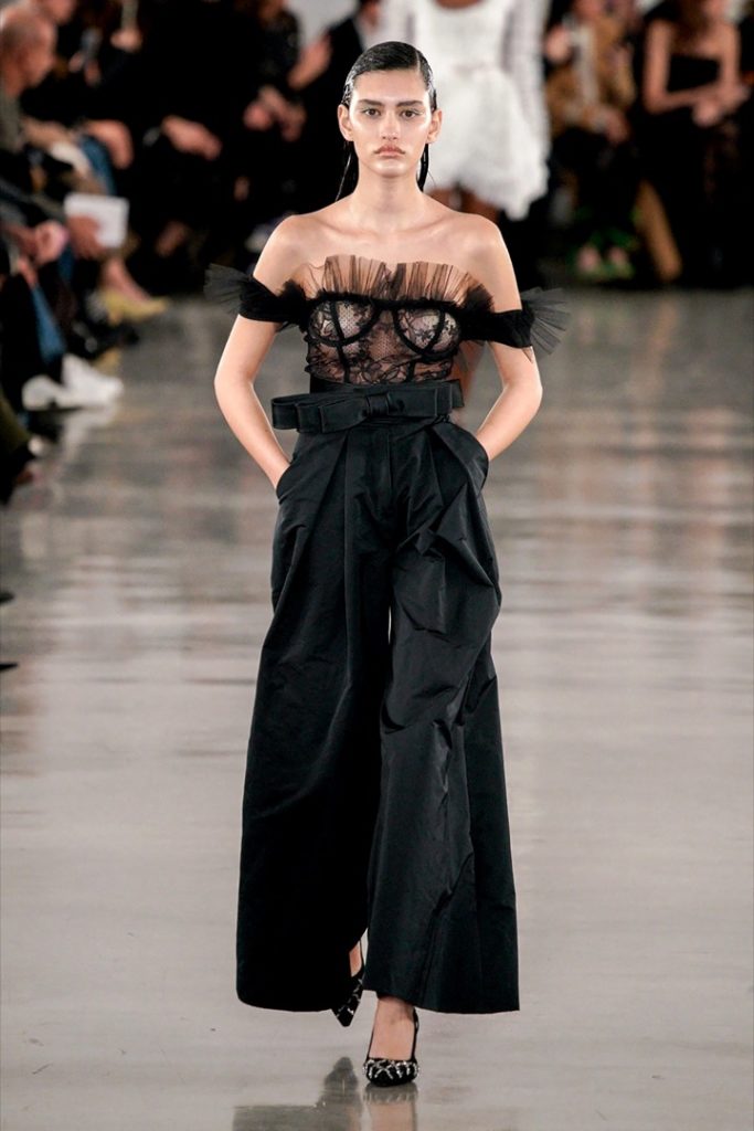 Desfile Giambattista Valli-Semana de la Moda París-Marzo 2022