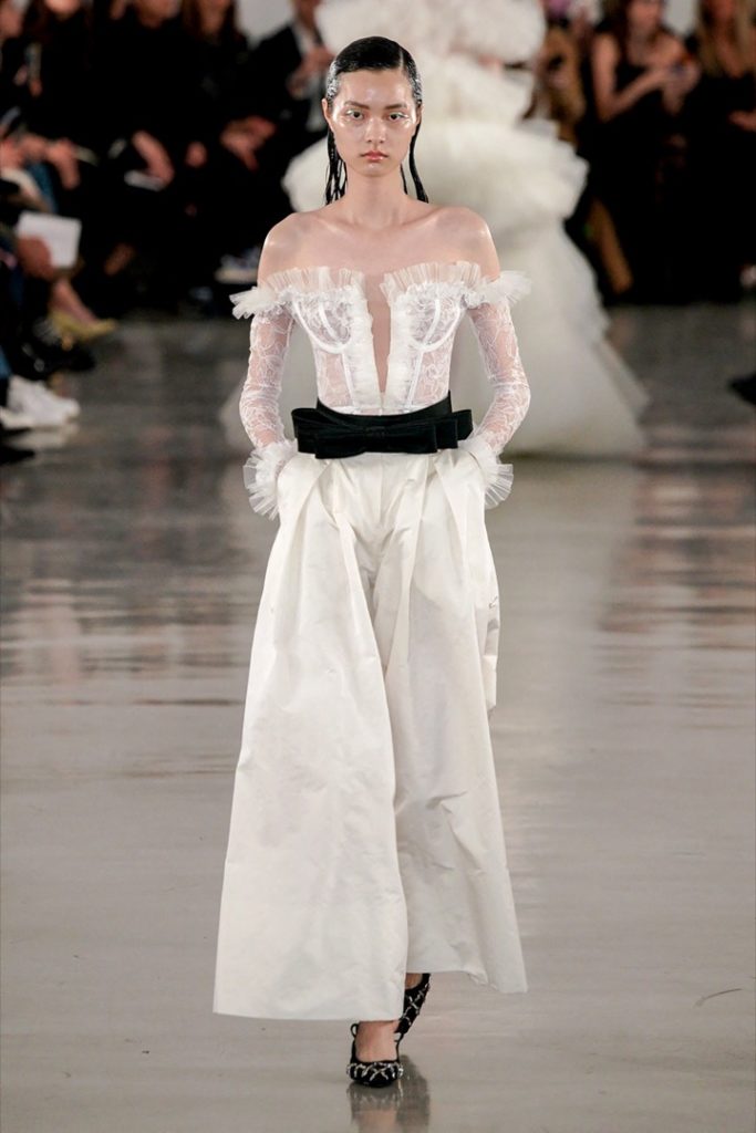 Desfile Giambattista Valli-Semana de la Moda París-Marzo 2022