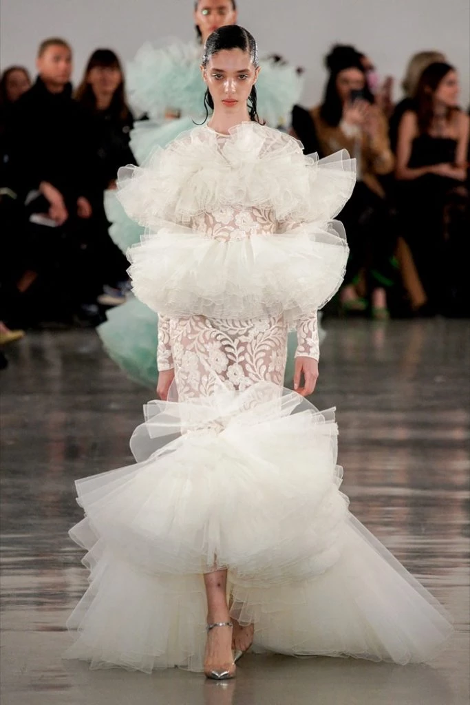 Desfile Giambattista Valli-Semana de la Moda París-Marzo 2022