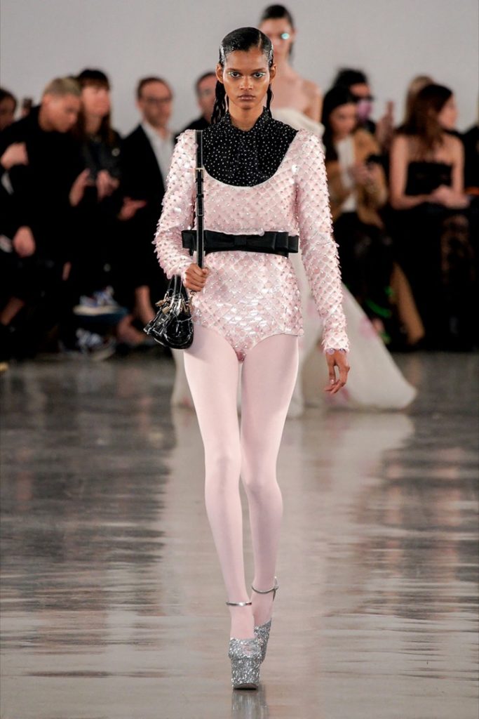 Desfile Giambattista Valli-Semana de la Moda París-Marzo 2022