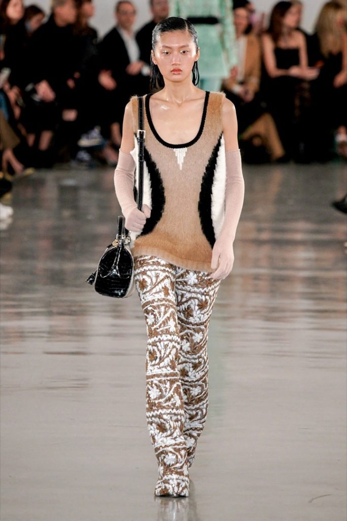 Desfile Giambattista Valli-Semana de la Moda París-Marzo 2022