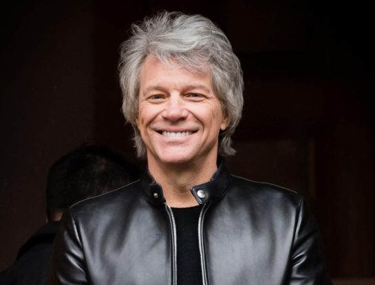 Así es la vida de Jon Bon Jovi a los 60 años: sigue casado con su mujer de toda la vida y está por emprender una nueva gira