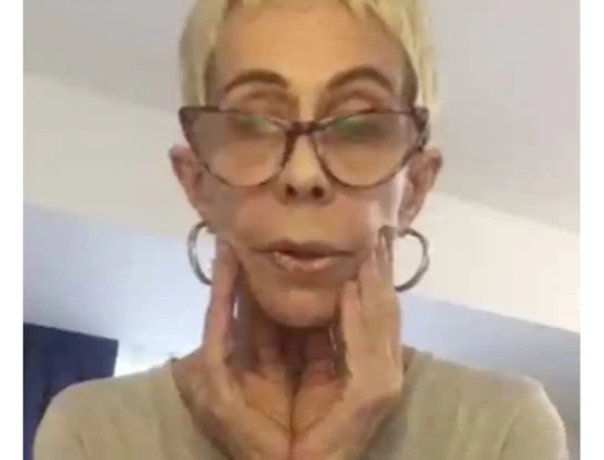 El drama de María Valenzuela, que denunció al odontólogo que le colocó implantes dentales hace tres años: "Si sigo así, me muero"